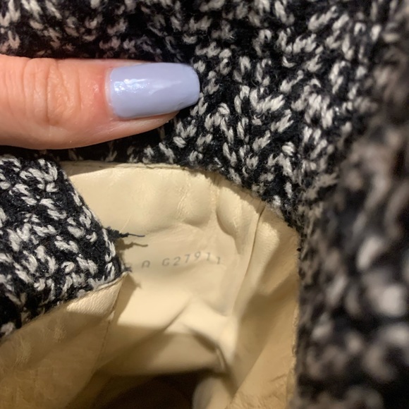 Chanel 2011 boots good condition - Picture 8 of 11